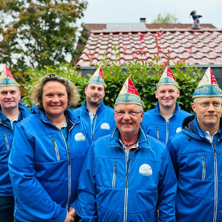 v.l.n.r - Jochen Agte, Nina Olbrück, Bastian Siebertz, Stefan Jungheim, Kiko Burdack, Olli Backhaus (es fehlt Mirko Lorenz)